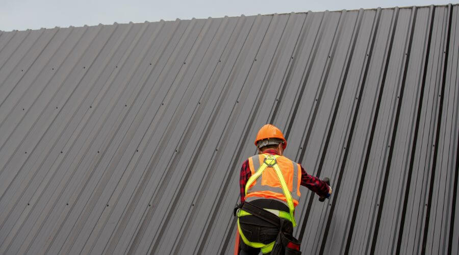 Professional metal roof installation services in Lothian, MD